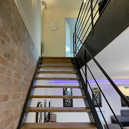 Apartment Superbe Loft Centre-ville Montlucon